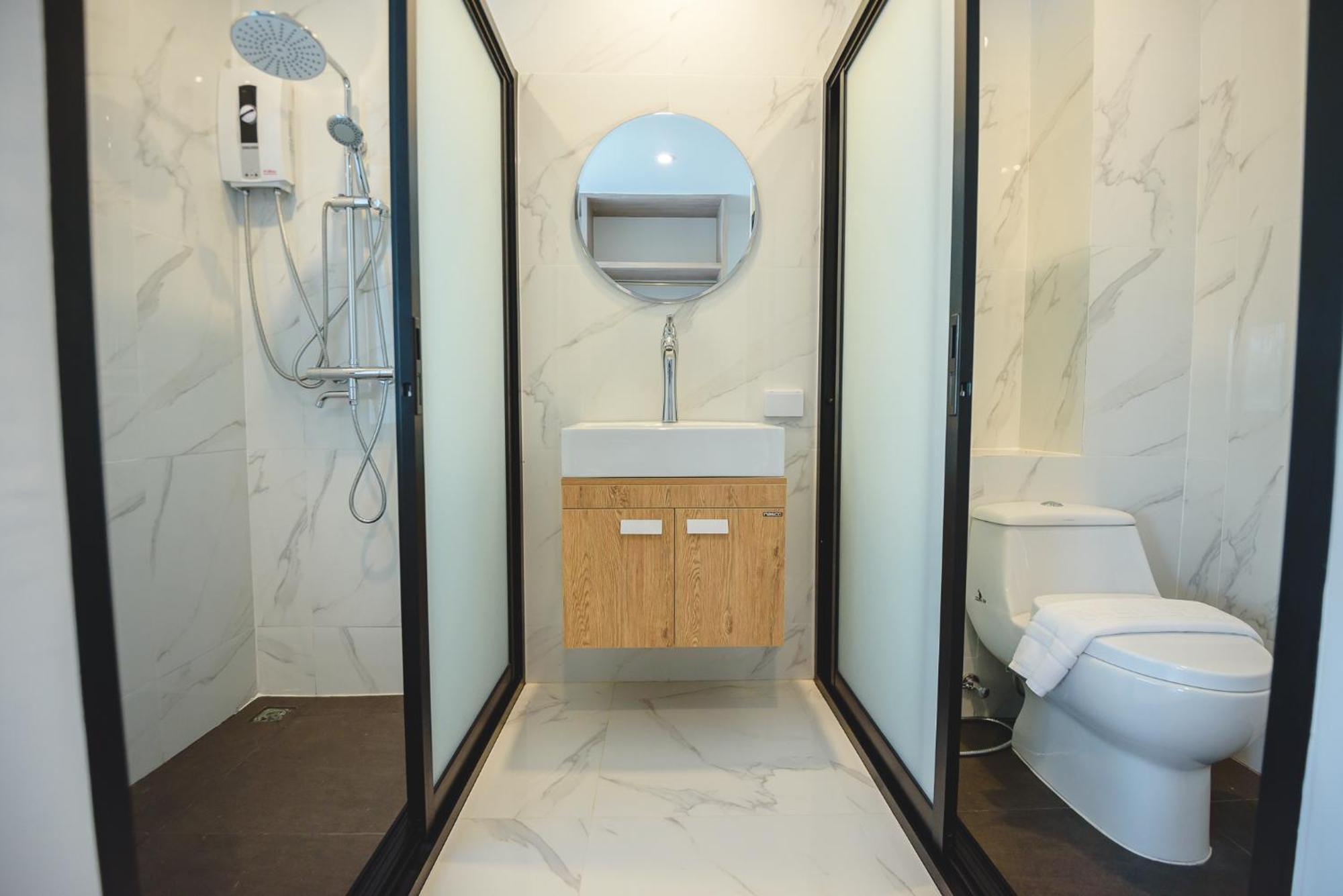 Phuengluang Riverside Hotel Chanthaburi Ngoại thất bức ảnh